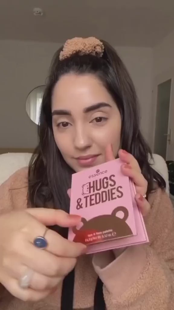 essence HUGS&TEDDIES eye & face palette, blush palette, no. 01 |اسنس باليت للوجه 01