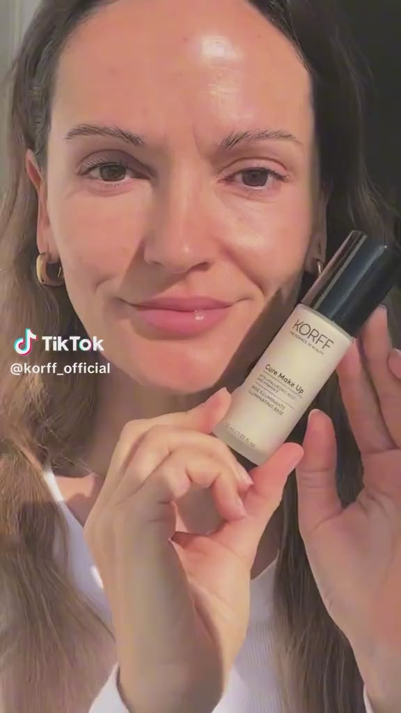 KORFF Make Up Base Illuminante viso 30 Ml | كورف برايمر مضيئ - 30 مل