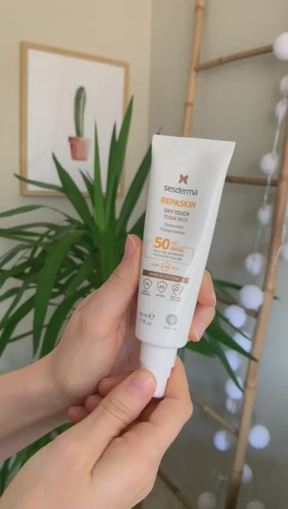 Sesderma Sunscreen SPF 50 Dry Touch - 50 ml  | سيسديرما واقي شمسي بعامل حماية 50 للبشرة الدهنية  - 50 مل