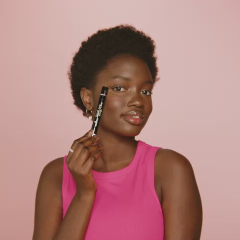 Essence Eyeliner stamp Quick Wing! - 3.5ml | ايسنس ايلاينر سريع - 3.5 مل