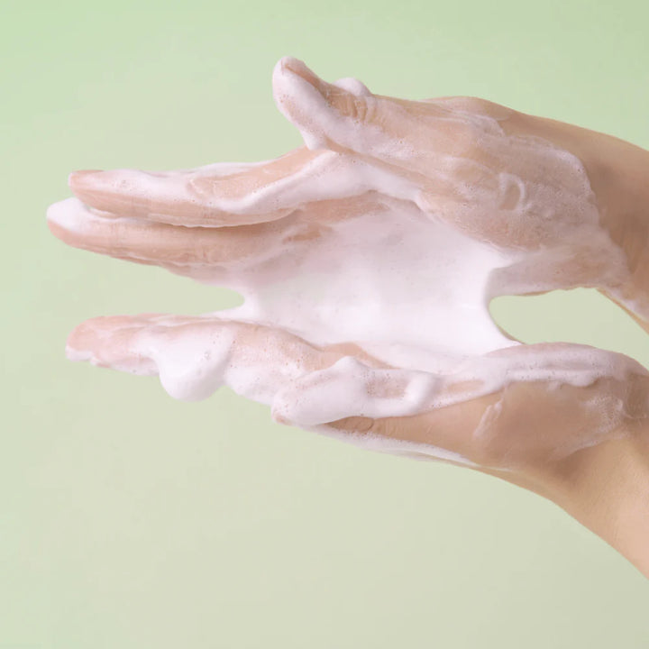 SKIN1004 Tea-Trica Bha Foam - 125ml | سكين1004 غسول رغوي بأحماض ال bha و شجرة الشاي - 125 مل