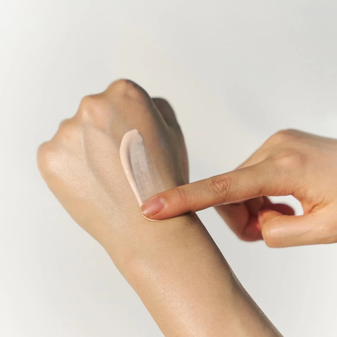 SKIN1004 Tone Brightening Tone-up Sunscreen - 50ml | سكين1004 كريم واقي شمسي لتوحيد لون البشرة - 50 مل