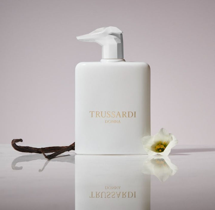Trussardi Dona Levriero Collection Limited Edition Eau De Parfum Intense - 100ml | عطر تروساردي دونا للنساء باصدار محدود - 100 مل