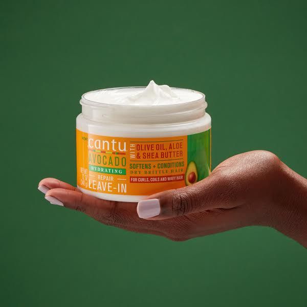 Cantu Avocado Conditioning Cream with Olive Oil, Aloe & Shea Butter - 340g | كانتو ليف إن بالأفوكادو المرطب بزيت الزيتون والصبار وزبدة الشيا - 340 غرام