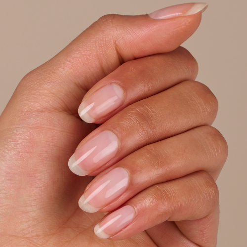 Catrice Iconails Gel Lacquer | كاتريس آيكونيلز جل صبغ أظافر